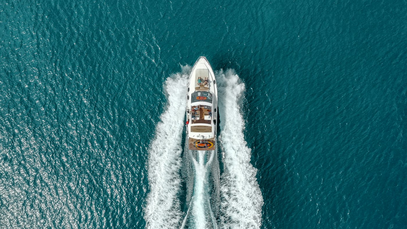 Sunseeker Manhattan 68（同型船示意）