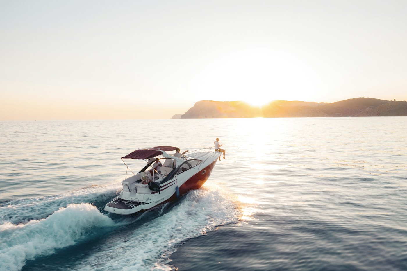 Sunseeker Predator 65（同型船示意）